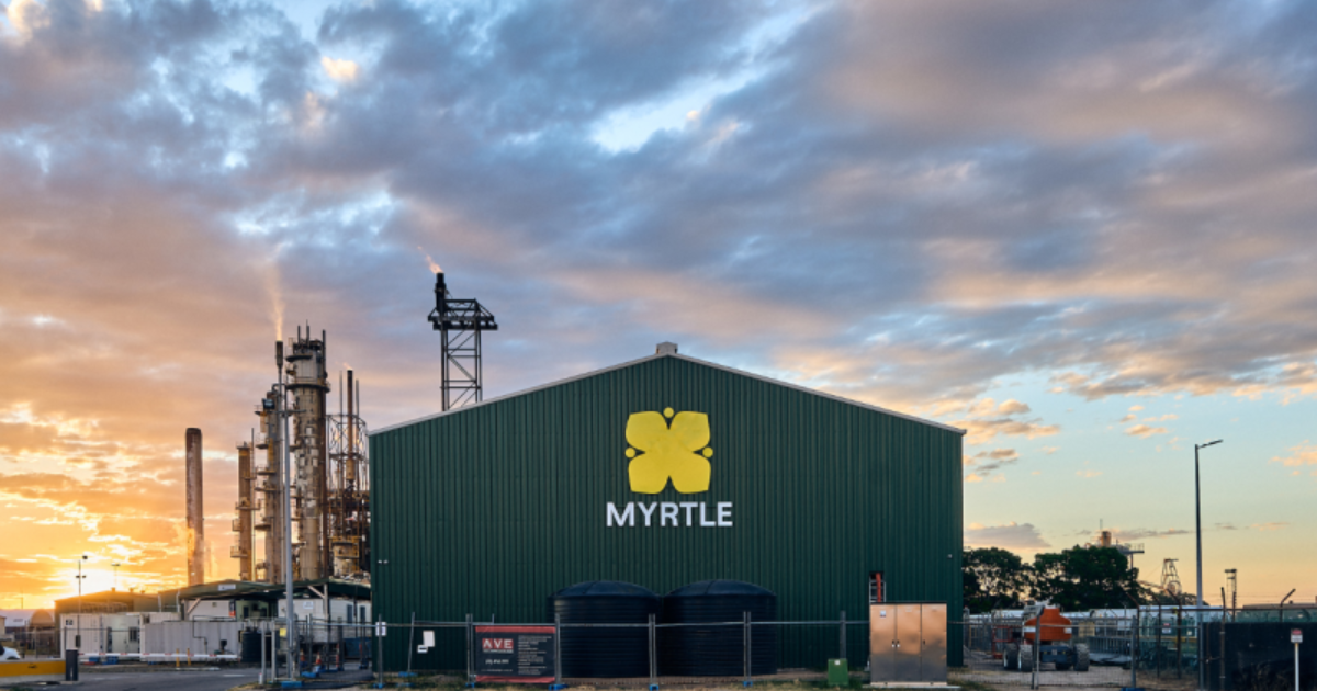 「「CO2を建材に変える」豪MCi Carbon、日本企業と連携し「永続性CDR」実証プラント稼働へ」のアイキャッチ画像