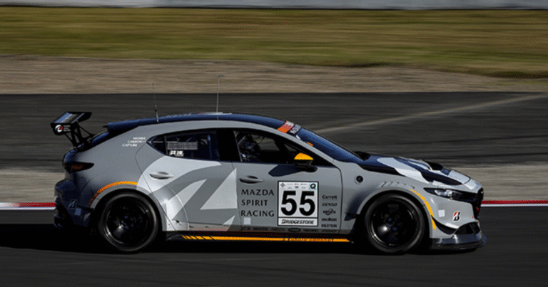 マツダ　「走るほどCO2削減」を実証　初の車載型「CO2回収システム」公開試験