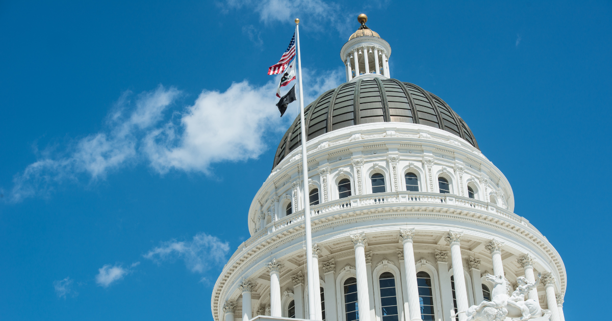 「カリフォルニア州気候開示法で口頭弁論　排出量報告「SB 253」義務化の維持が焦点」のアイキャッチ画像