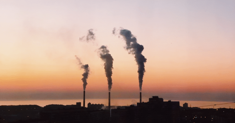 CCS事業法、2026年5月22日に完全施行へ　関係政令を閣議決定、海域貯留CO2の濃度99%基準など固まる